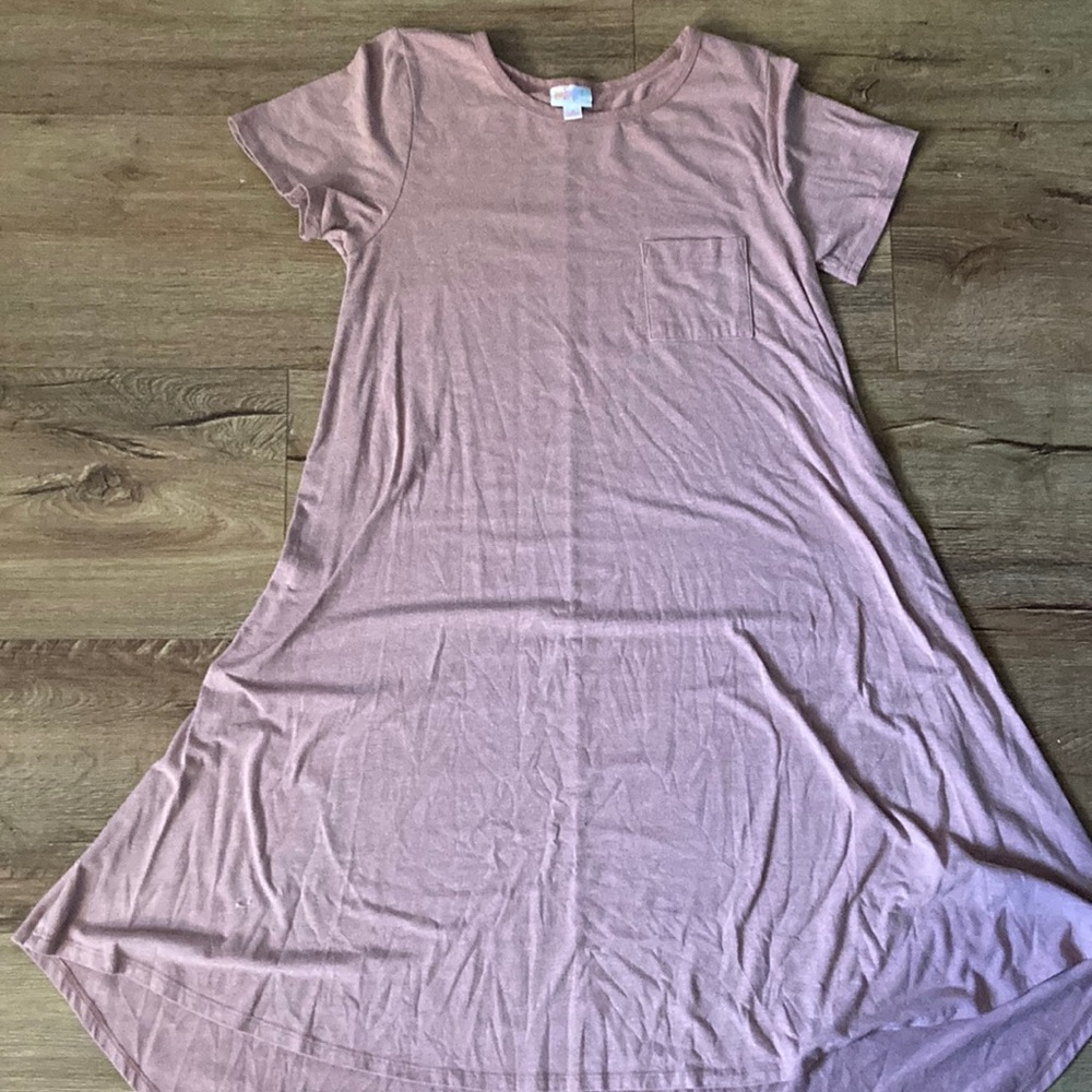 Cute midd knee dusty rose lularoe short sleeve dress